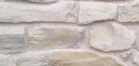 Kamenný obklad, Z BETÓNU, Limestone Opuka Champagne, svetlo sivá, 100 - 500 x 150 - 270 mm, hrúbka 20 - 60 mm, 0.5 m2