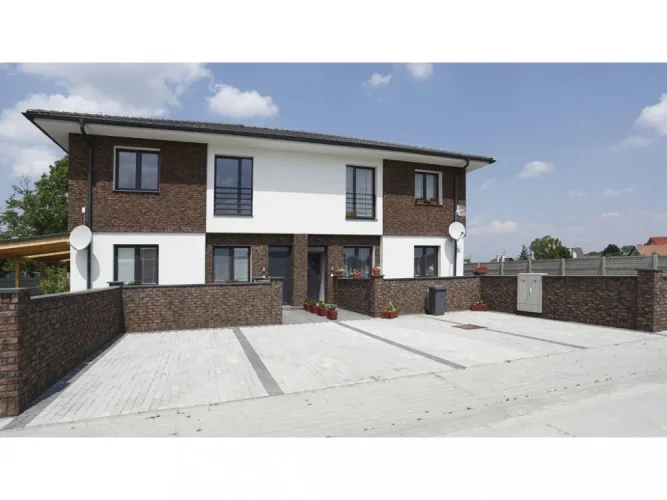 Cihlový obklad, Z BETONU, RUSTIK 568, hnědá, 210 x 60 mm, tloušťka 10-18 mm, 1 m2