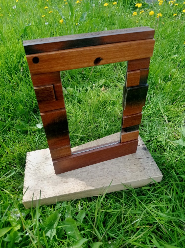 SUMATRA A - Zrcadlo obložené dřevem, 290 x 210 mm