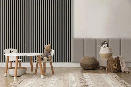 Realizace dřevěných lamel LINEA SLIM 3 – Béžová dekorace v dětském pokoji