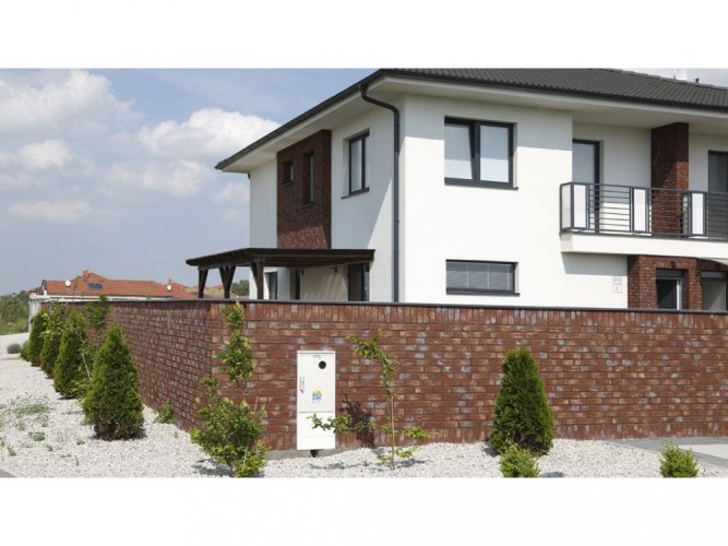 Cihlový obklad, Z BETONU, COUNTRY 668, tmavě hnědá, 205 x 62 mm, tloušťka 14-17 mm, 1 m2