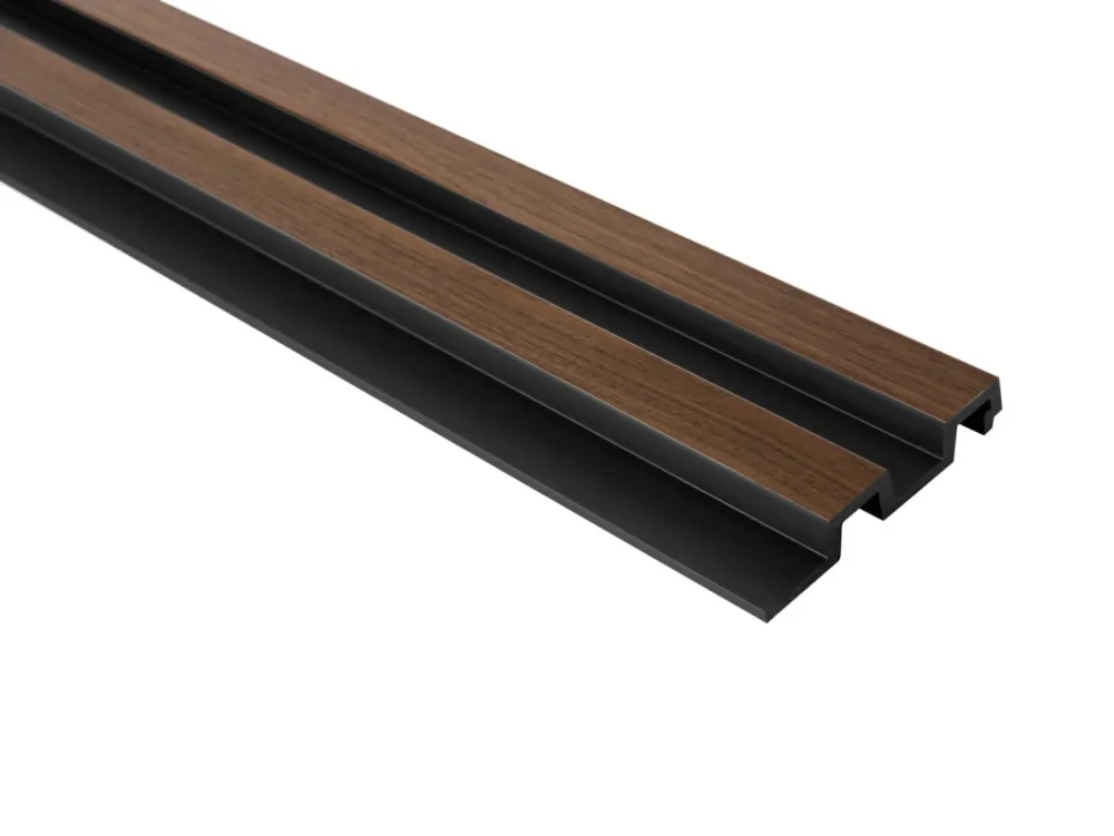 Voděodolné nástěnné panely k obložení do vhhkých prosotr